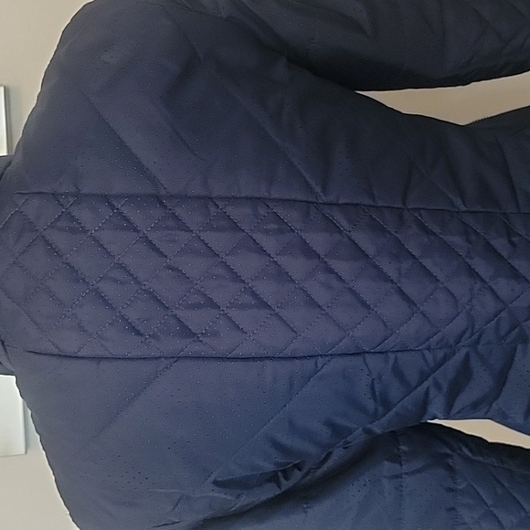 Fabletics, Size S, Fitted Navy Sedona Puffer Jacket, EUC! - Picture 8 of 10